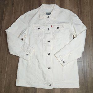 Levi's Women's long denim trucker jacket, Women's Medium